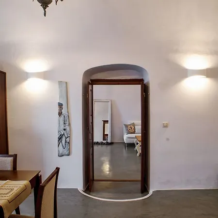 Santa Irini Villa *